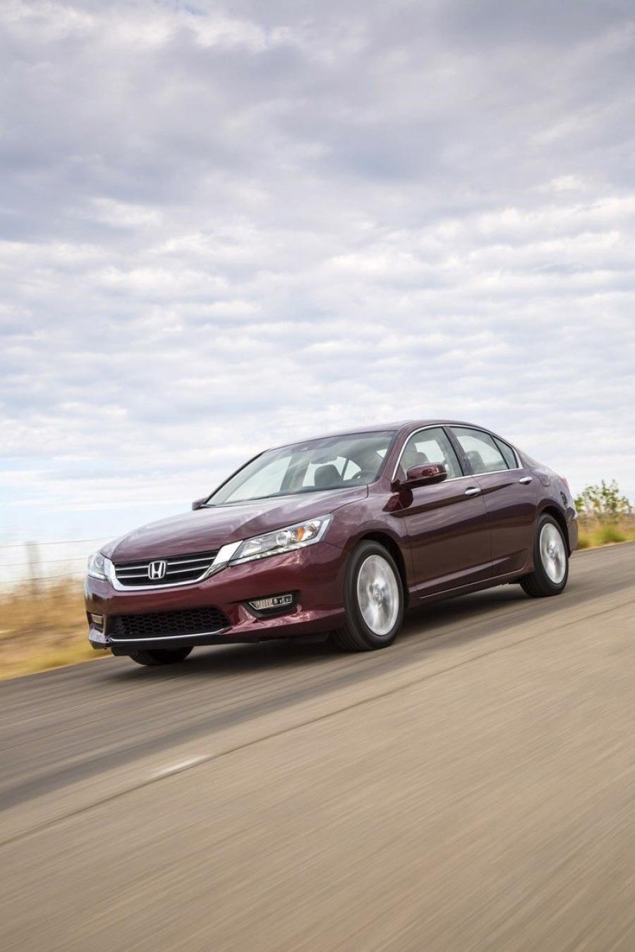  Honda Accord EX-L Sedan 2013 года  (фото 33 из 83)